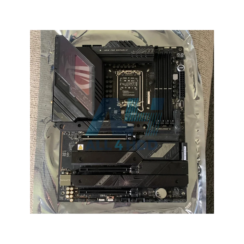 ASUS ROG Strix Z790-E Gaming WiFi ATX Motherboard – LGA1700, DDR5, PCIe 5.0, WiFi 6E - Image 3